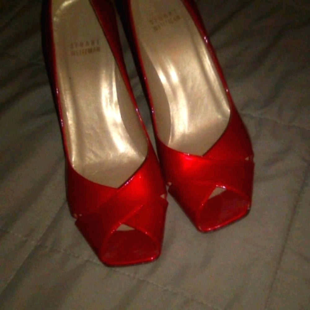Stuart Weitzmann Red Patent shoes